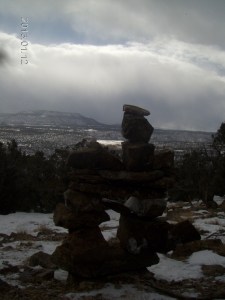 inukthng looks at C P